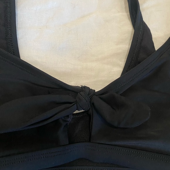 NWT Body Glove Black Swim Top - Picture 2 of 4